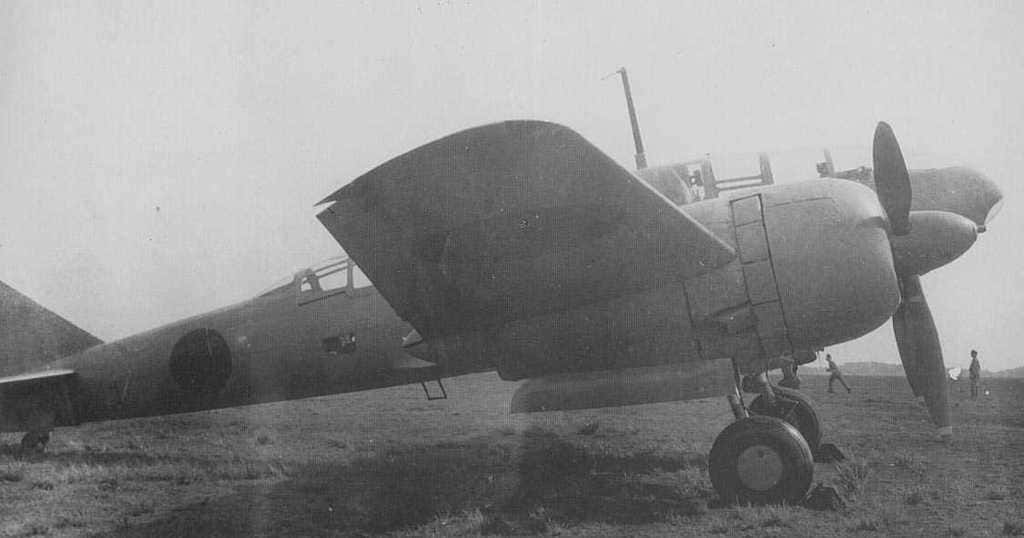 Дальний разведчик Мицубиси Ki-46-III штабной разведывательный самолет, армейский тип 100